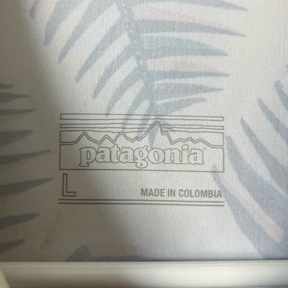 PATAGONIA Short Sleeve Micro Swell Rashguard Short Sleeve Rutabaga Size Large - Picture 5 of 7